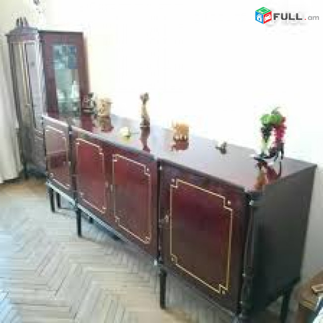 Ռեժանս կահույք- կոմոդ 98000դրամ,10հատ աթոռ-100000դրամ,սեղան 150000դրամ