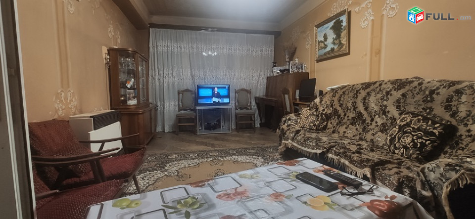 Հ․Շիրազի փողոց 15թաղամաս,14-3 հարկ 2-3 սարքած 78քմ բնակարան