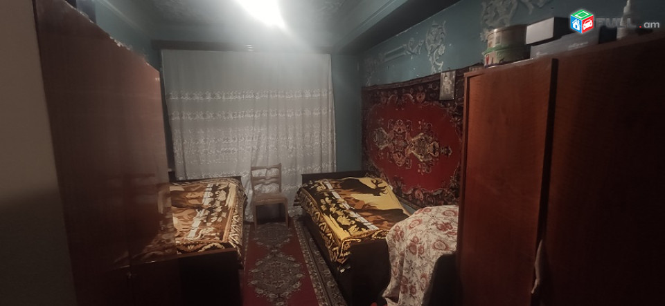 Հ․Շիրազի փողոց 15թաղամաս,14-3 հարկ 2-3 սարքած 78քմ բնակարան