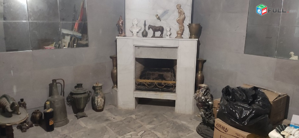 Նկուղ և 4 հարկ 322քմ շենք,112քմ հողի վրա
