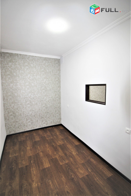Փափազյան փողոցում վաճառվում է կոմերցիոն տարածք։ For sale կոդ C1906