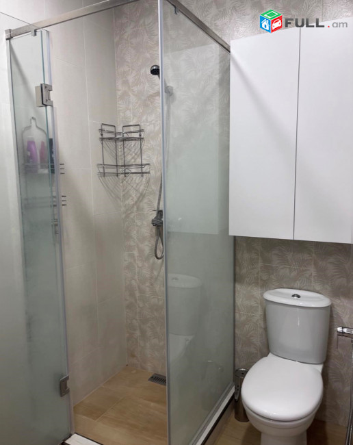 apartment with 3 ac