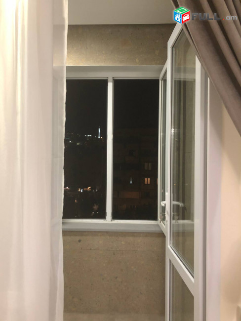 cozy 2  bedrooms apartment with 3 AC