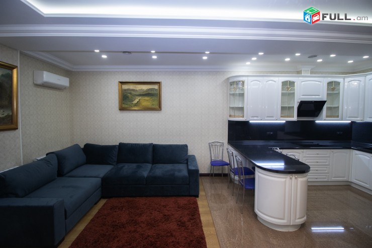 Arami luxary apartment new buildung beatiful view of garden park Арами Արամի