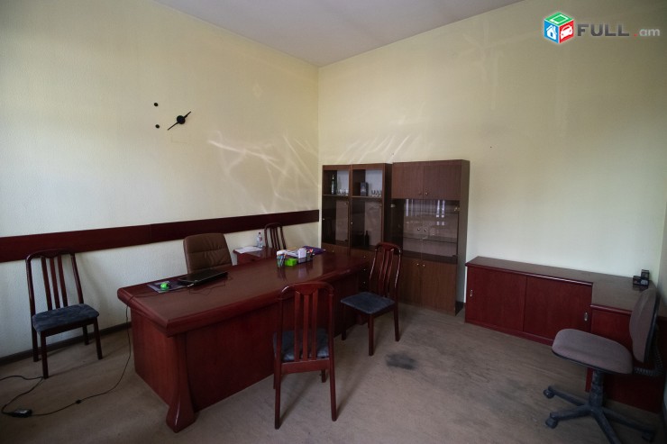 Մոսկովյան 4 սենյակ օֆիս Պիոներ պալատի մոտ Moskovyan office Московян офис