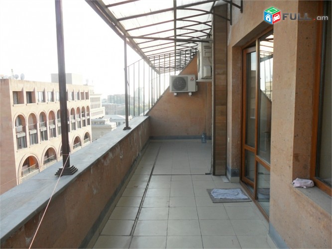 Northern av. Abovyan crossroad new building Հյուսիսային պող Северных пр