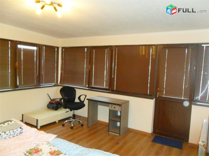 Lux apartment near Opera Sayat Nova Люкс квартира возле Оперы Саят Нова