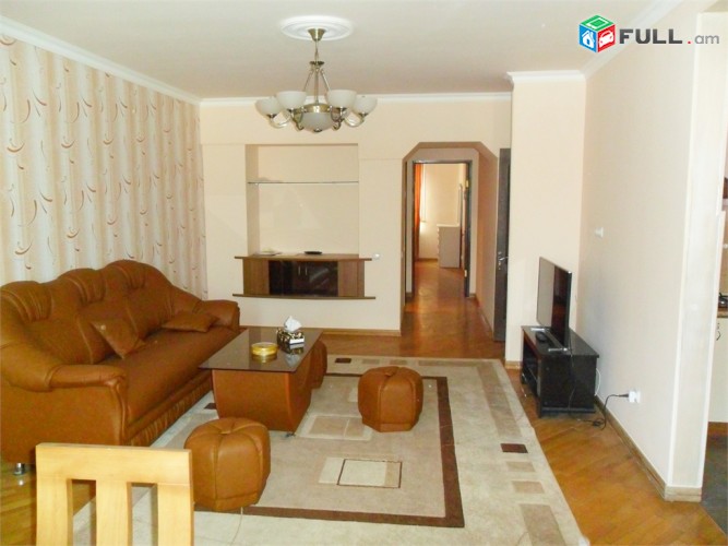 Lux apartment near Opera Sayat Nova Люкс квартира возле Оперы Саят Нова