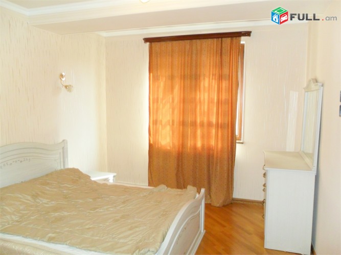 Lux apartment near Opera Sayat Nova Люкс квартира возле Оперы Саят Нова