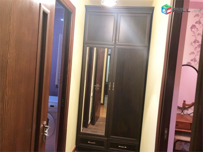 Buzand new building Բյուզանդ նորակառույց Հանրապետության Հրապարակին մոտ Бюзанд