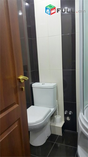 Papazyan Komitas croosroad near Ericyanner supermarket Папазян Փափազյան