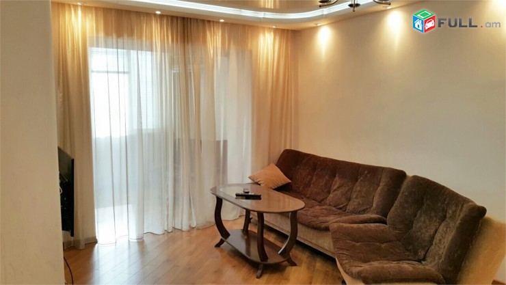 Papazyan Komitas croosroad near Ericyanner supermarket Папазян Փափազյան