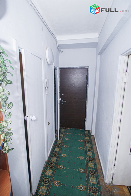 Քաջազնունի փողոց Նոր Զովք սուպերմարկետի մոտ Качазнуни Kajaznuni