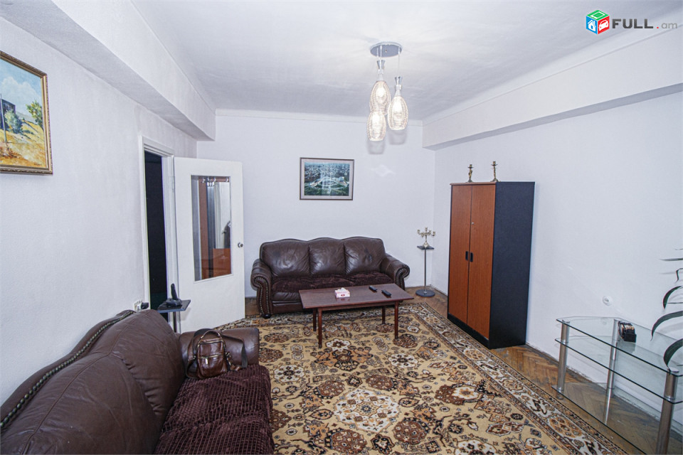 Քաջազնունի փողոց Նոր Զովք սուպերմարկետի մոտ Качазнуни Kajaznuni