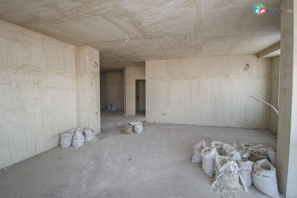 Նաիրի Զարյան նորակառույց ։ Наири Зарян новостройка. Nairi Zaryan new building.