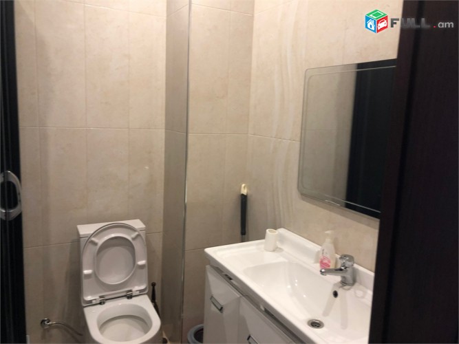Buzand lux apartment Malliboo garden Бюзанд люкс квартира Малибу сад Բյուզանդ