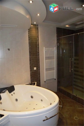 Northern av lux apartment near Opera Հյուսիսային պող Օպեռային մոտ Северный пр