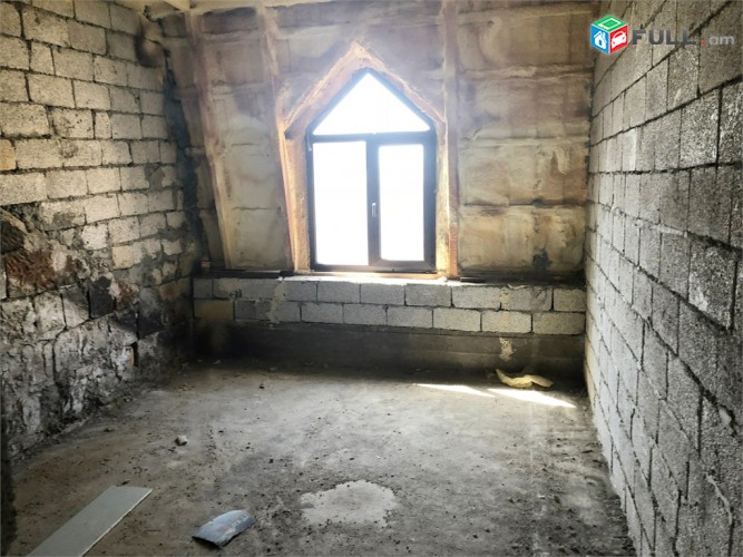 Բայրոն ստալինկա լուսավոր բնակարան Байрон сталинка светлая квартира Bayron