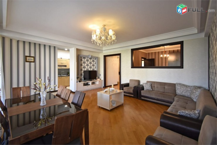Hanrapetutyan Buzand lux apartment near Repablic Square Բյուզանդ Бюзанд