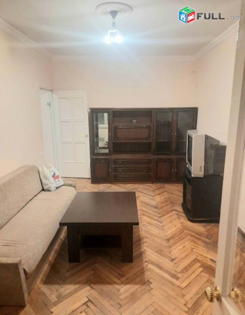 1֊2սենյակ Կոմիտաաի սկզբնամասում,