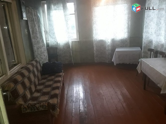 Առանձնատուն Իջևան քաղաքում / 350քմ / 60 քմ