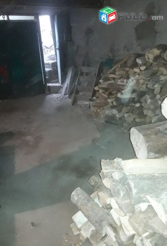 Առանձնատուն Իջևան քաղաքում / 350քմ / 60 քմ